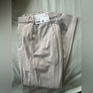 Uniqlo Women's Beige Smart Ankle Pants